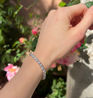 10 Ct Round Cut Diamond Tennis Bracelet in 14K Gold