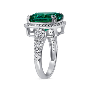 9.50 Ct Radiant Cut Green Gemstone Ring