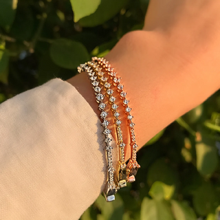 Graduated Diamond Bangle Bracelet
