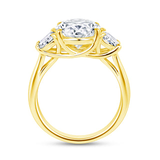 The Luma: 3CT Oval Cut Diamond in 14K Gold