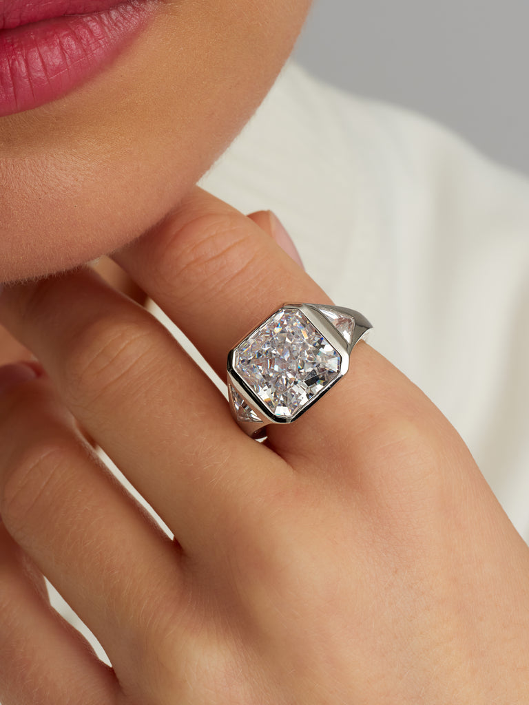 12.0 Ct Cushion Cut Bezel Setting Ring