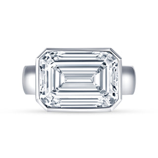 The Elara: 3CT Emerald Cut Diamond in 14K Gold