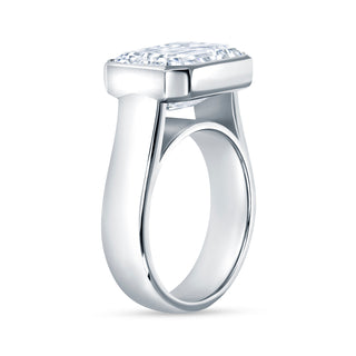 The Elara: 3CT Emerald Cut Diamond in 14K Gold