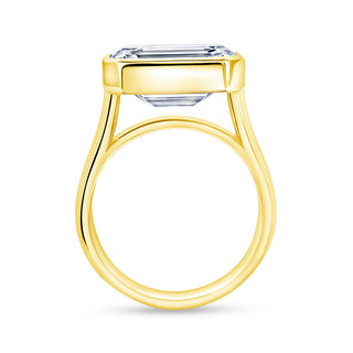 The Elara: 3CT Emerald Cut Diamond in 14K Gold