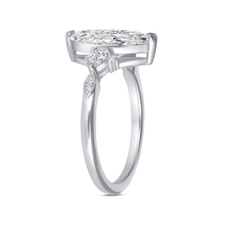 The Avery: 2.5CT Marquise Cut Diamond in 14K Gold