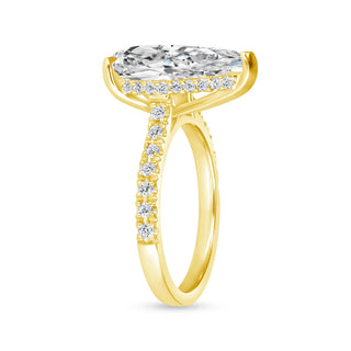 The Sarah: 3CT Pear Cut Diamond in 14K Gold