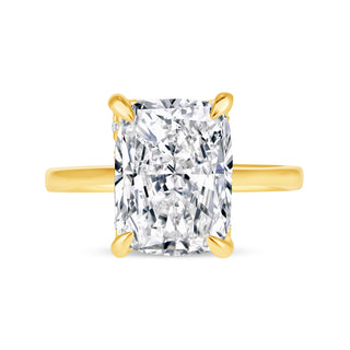 The Evelyn: 4CT Elongated Cushion Cut Diamond in 14K Gold