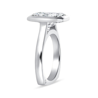 The Allison: 4CT Elongated Radiant Cut Diamond in 14K Gold