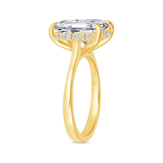 The Evelyn: 4CT Elongated Cushion Cut Diamond in 14K Gold