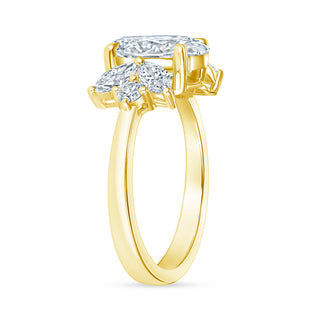 The Cleo: 3CT Oval Cut Diamond in 14K Gold